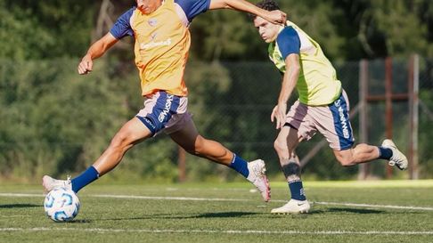 El plantel de Gimnasia podría modificar los planes previstos si la situación salarial no se regulariza El plantel de Gimnasia podría modificar los planes previstos si la situación salarial no se regulariza