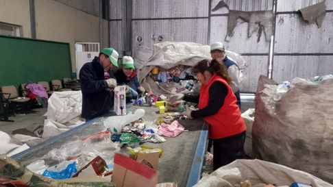 El nuevo rol de los recicladores urbanos. El nuevo rol de los recicladores urbanos.