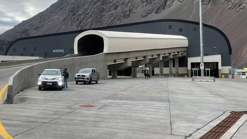 El Paso Los Libertadores estará cerrado hasta el viernes. El Paso Los Libertadores estará cerrado hasta el viernes.