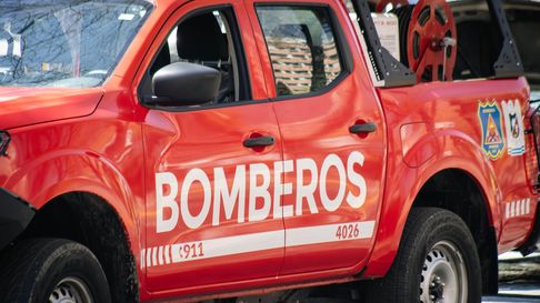 Un incendio y accidente en un basural dejó dos heridos. Un incendio y accidente en un basural dejó dos heridos.