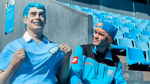 rodrigo y su eterna pasion por belgrano: el emotivo recuerdo a 53 anos de su nacimiento rodrigo y su eterna pasion por belgrano: el emotivo recuerdo a 53 anos de su nacimiento