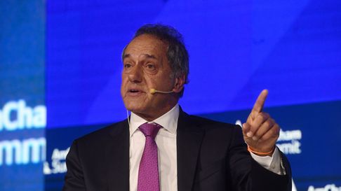 Daniel Scioli dijo que el Gobierno nacional analiza cambios en el IVA. Daniel Scioli dijo que el Gobierno nacional analiza cambios en el IVA.