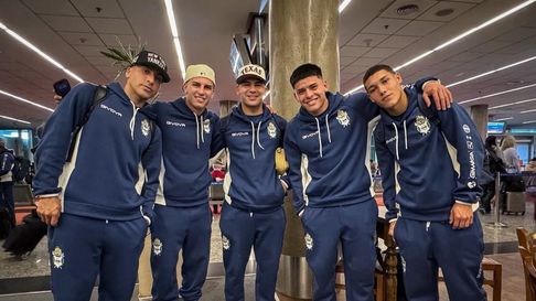 Gimnasia, en marcha a San Juan para disputar el partido ante San Martín Gimnasia, en marcha a San Juan para disputar el partido ante San Martín