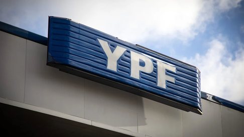 Los fondos buitre que demandaron a Argentina por la nacionalización de YPF van con una nueva instancia ante el CIADI. Los fondos buitre que demandaron a Argentina por la nacionalización de YPF van con una nueva instancia ante el CIADI.