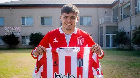 Estudiantes cedería a Benedetti a Uruguay Estudiantes cedería a Benedetti a Uruguay