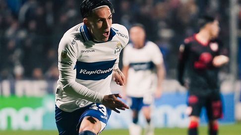 Maximiliano Zalazar podría dejar Gimnasia y jugar en Liverpool de Uruguay Maximiliano Zalazar podría dejar Gimnasia y jugar en Liverpool de Uruguay