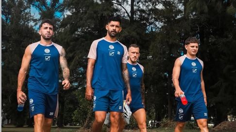 Gimnasia hoy entrena en Mendoza y concentra de cara a mañana Gimnasia hoy entrena en Mendoza y concentra de cara a mañana