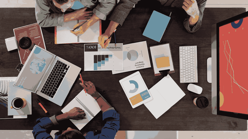 Esta capacitación de la UNCuyo busca dotar a los participantes de herramientas para comprender los procesos asociativos, analizar el sector productivo que integran y fortalecer la competitividad regional a través del modelo de clústeres. Esta capacitación de la UNCuyo busca dotar a los participantes de herramientas para comprender los procesos asociativos, analizar el sector productivo que integran y fortalecer la competitividad regional a través del modelo de clústeres.