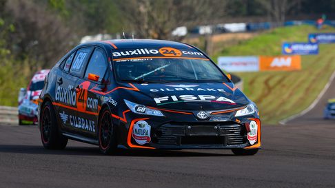 Julián Santero sigue liderando la Clase 3 del TN. Julián Santero sigue liderando la Clase 3 del TN.