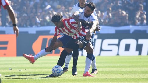 ¿como quedaron estudiantes y gimnasia en la tabla tras el empate en el clasico? ¿como quedaron estudiantes y gimnasia en la tabla tras el empate en el clasico?