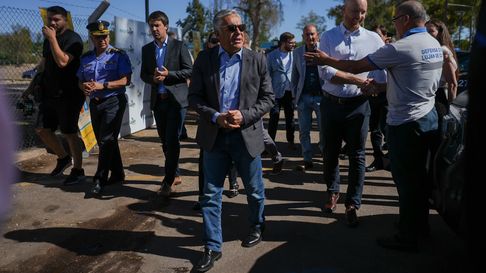 Alfredo Cornejo cuestionó la prohibición a la minería en torno a los glaciares. Alfredo Cornejo cuestionó la prohibición a la minería en torno a los glaciares.