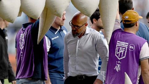 Alejandro Orfila se fue preocupado y enojada tras la nueva derrota de Gimnasia Alejandro Orfila se fue preocupado y enojada tras la nueva derrota de Gimnasia