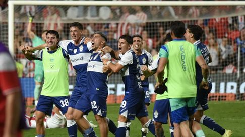 Gimnasia visitará a Barracas en el Estadio Claudio Tapia el lunes a las 17 Gimnasia visitará a Barracas en el Estadio Claudio Tapia el lunes a las 17