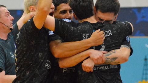Don Orione jugará la final del Nacional de Clubes de fútbol de salón. Don Orione jugará la final del Nacional de Clubes de fútbol de salón.