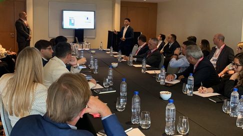 Vaca Muerta, el filón que no termina de explotar en Mendoza. Vaca Muerta, el filón que no termina de explotar en Mendoza.