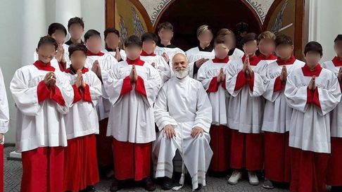 el cura raul sidders fue sobreseido y recupero la libertad el cura raul sidders fue sobreseido y recupero la libertad