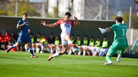 En un partido cambiante, Estudiantes no lo pudo cerrar y perdió en Avellaneda En un partido cambiante, Estudiantes no lo pudo cerrar y perdió en Avellaneda