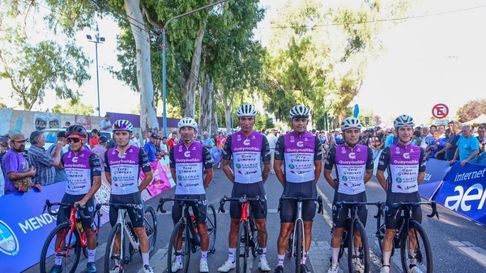 Royner Navarro se quedó con la etapa 1 de la vuelta de Mendoza Royner Navarro se quedó con la etapa 1 de la vuelta de Mendoza
