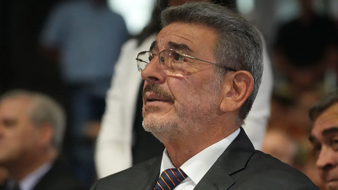 Ricardo Mansur, intendente de Rivadavia, se recupera de un ACV. Ricardo Mansur, intendente de Rivadavia, se recupera de un ACV.