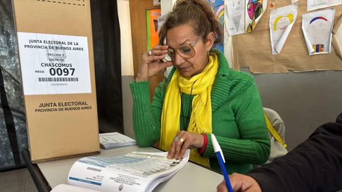 Boca de urna y escrutinio provisorio: a qué hora se sabrá quién gana en la provincia de Buenos Aires. Boca de urna y escrutinio provisorio: a qué hora se sabrá quién gana en la provincia de Buenos Aires.