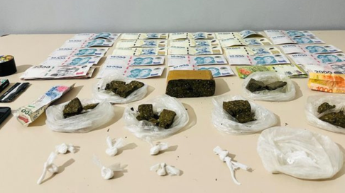 san carlos: secuestran drogas y detienen a un hombre ligado a bandas locales san carlos: secuestran drogas y detienen a un hombre ligado a bandas locales