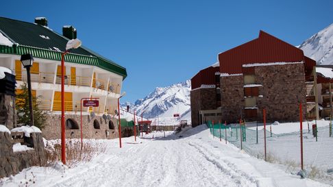 vuelve el penitentes park: asi sera el parque recreativo que celebra la montana de mendoza vuelve el penitentes park: asi sera el parque recreativo que celebra la montana de mendoza