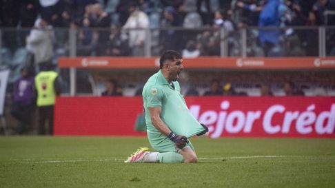 Nelson Insfrán habló tras la derrota en el clásico platense Nelson Insfrán habló tras la derrota en el clásico platense