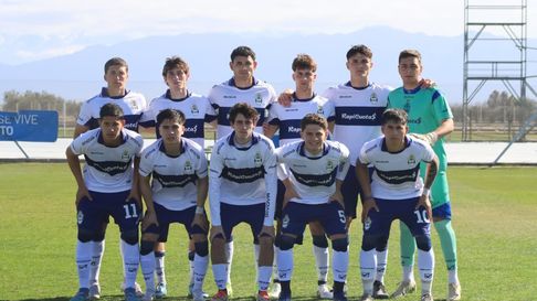 La Reserva de Gimnasia goleó en Mendoza y continúa invicta en el torneo La Reserva de Gimnasia goleó en Mendoza y continúa invicta en el torneo