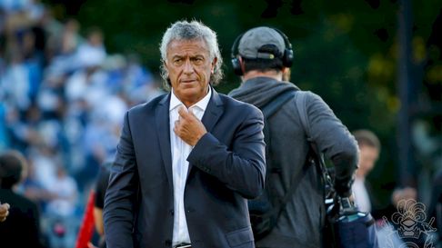 Néstor Gorosito dirige el club del que es hincha el Papa Néstor Gorosito dirige el club del que es hincha el Papa
