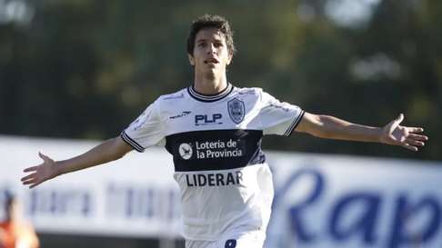 Ignacio Fernández se convertirá esta mañana en el primer refuerzo de Gimnasia Ignacio Fernández se convertirá esta mañana en el primer refuerzo de Gimnasia