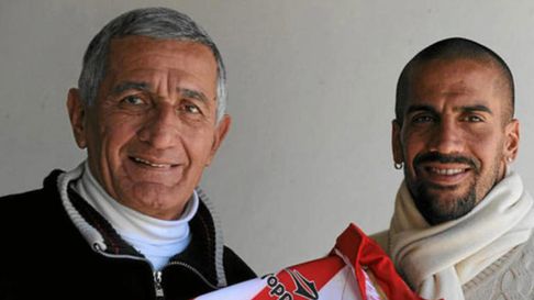 Juan Ramón Verón junto a Juan Sebastián Verón, ídolos y glorias de Estudiantes Juan Ramón Verón junto a Juan Sebastián Verón, ídolos y glorias de Estudiantes