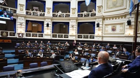 despues de cuatro meses, sesiona la camara de diputados de la provincia despues de cuatro meses, sesiona la camara de diputados de la provincia