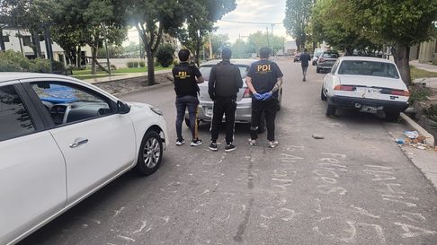 Detenidos por presunta entradera en Godoy Cruz Detenidos por presunta entradera en Godoy Cruz