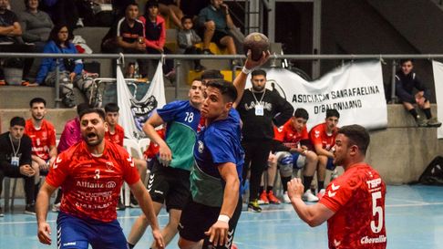 Los partidos de balonmano se disputarán en varias sedes de la comuna sureña. Los partidos de balonmano se disputarán en varias sedes de la comuna sureña.