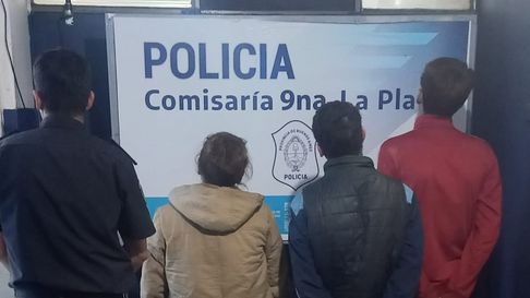 personas en situacion de calle atacaron a un joven en plaza rocha personas en situacion de calle atacaron a un joven en plaza rocha