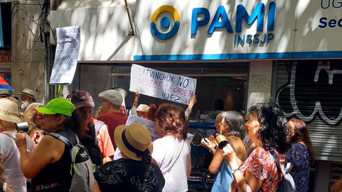 A la Justicia. el PAMI Mendoza ha sido foco de protestas de jubilados en las últimas semanas. A la Justicia. el PAMI Mendoza ha sido foco de protestas de jubilados en las últimas semanas.