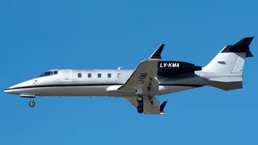 Un avion rentado por la AFA trajo al gendarme mendocino devuelta al País.