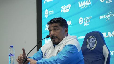 Omar Asad arrancó su tercer ciclo en Godoy Cruz. Omar Asad arrancó su tercer ciclo en Godoy Cruz.