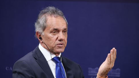 Daniel Scioli es uno de los funcionarios del Gobierno nacional que acompañará a Milei. Daniel Scioli es uno de los funcionarios del Gobierno nacional que acompañará a Milei.