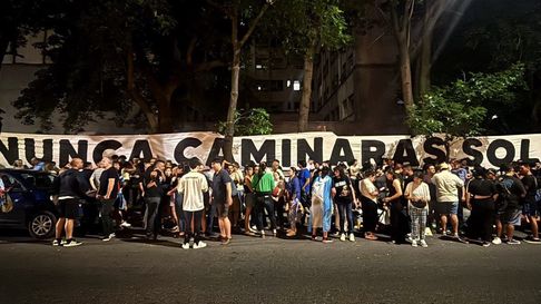 vigilia por cristina kirchner tras su operacion vigilia por cristina kirchner tras su operacion