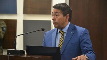 Alfredo Cornejo oficializó como juez penal a Carlos Torres