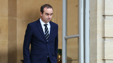 Sébastien Lecornu duró 27 días como Primer Ministro de Francia.