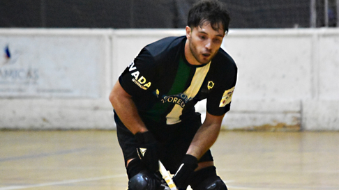 Banco Mendoza e Impsa festejaron en el Vendimia de hockey sobre patines. Banco Mendoza e Impsa festejaron en el Vendimia de hockey sobre patines.