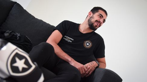 botafogo y estudiantes, un solo corazon: wendel gaspar, su vida en la plata botafogo y estudiantes, un solo corazon: wendel gaspar, su vida en la plata