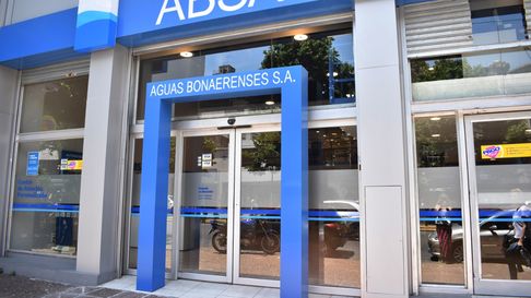 vecinos reclaman que absa los intimo a pagar deudas de cuando no habia servicio vecinos reclaman que absa los intimo a pagar deudas de cuando no habia servicio
