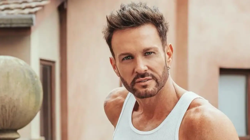 axel estaria decidido a convertirse en sacerdote tras recibir un mensaje divino axel estaria decidido a convertirse en sacerdote tras recibir un mensaje divino