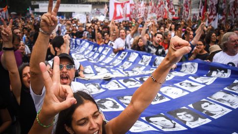 Masiva convocatoria por el Día de la Memoria Masiva convocatoria por el Día de la Memoria