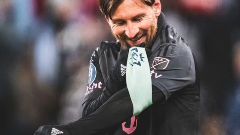 Lionel Messi vuelve a jugar este fin de semana. Lionel Messi vuelve a jugar este fin de semana.