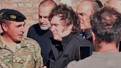 a casi una semana de la tragedia, javier milei llego a bahia blanca a casi una semana de la tragedia, javier milei llego a bahia blanca