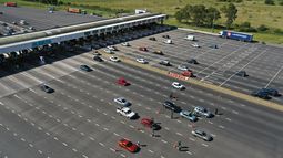 AUBASA dejará de tener cabinas en toda su traza. Implementará paulatinamente el sistema free flow AUBASA dejará de tener cabinas en toda su traza. Implementará paulatinamente el sistema free flow